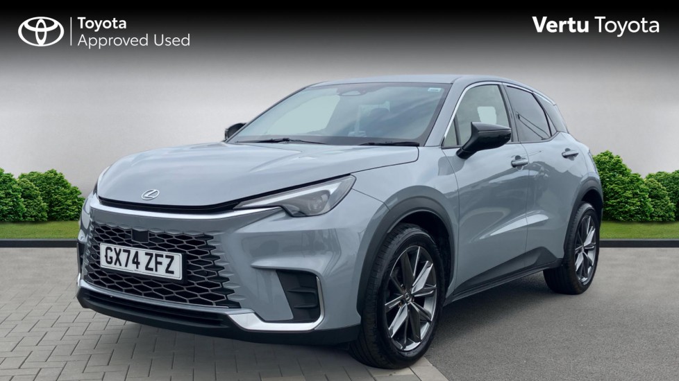 Lexus LBX 1.5 Premium Plus 5dr E-CVT Hybrid Hatchback - Image 3