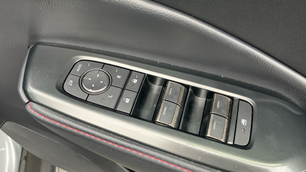 Lexus LBX 1.5 Premium Plus 5dr E-CVT Hybrid Hatchback - Image 31