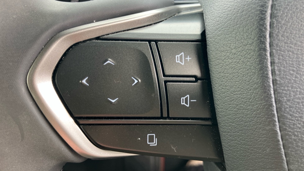 Lexus LBX 1.5 Premium Plus 5dr E-CVT Hybrid Hatchback - Image 33