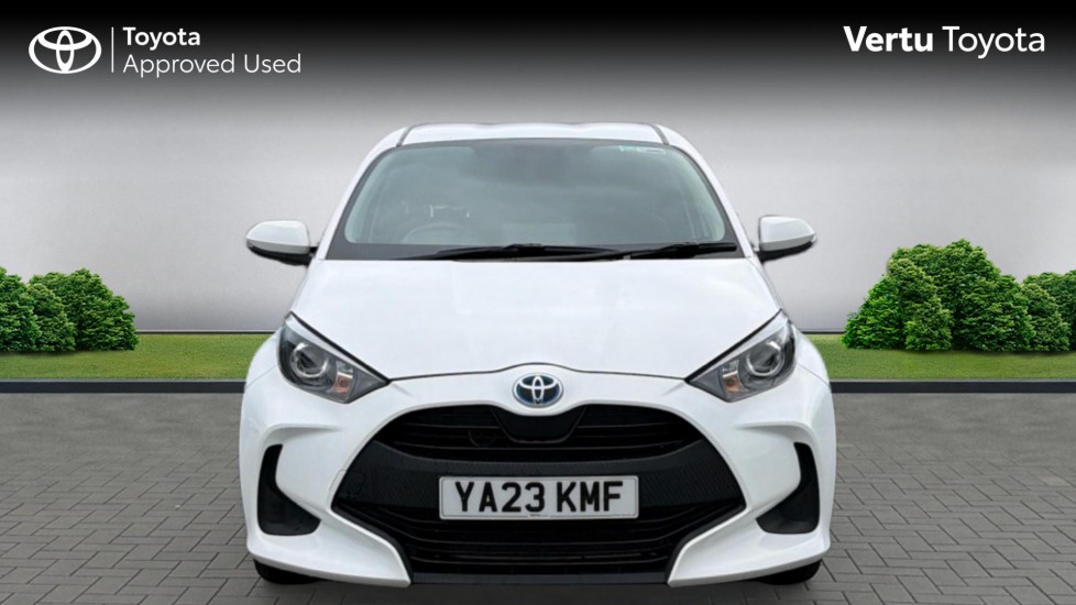 Toyota Yaris 1.5 Hybrid Icon 5dr CVT Hybrid Hatchback - Image 22