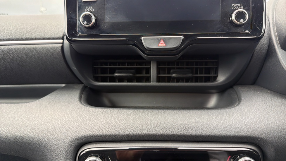 Toyota Yaris 1.5 Hybrid Icon 5dr CVT Hybrid Hatchback - Image 33