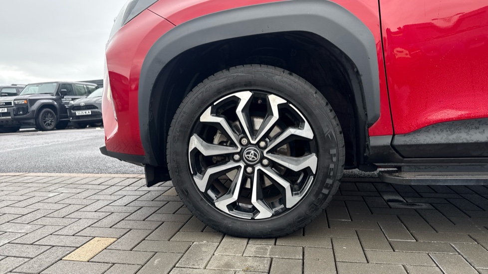 Toyota Yaris Cross 1.5 Hybrid Design 5dr CVT Hybrid Estate - Image 25