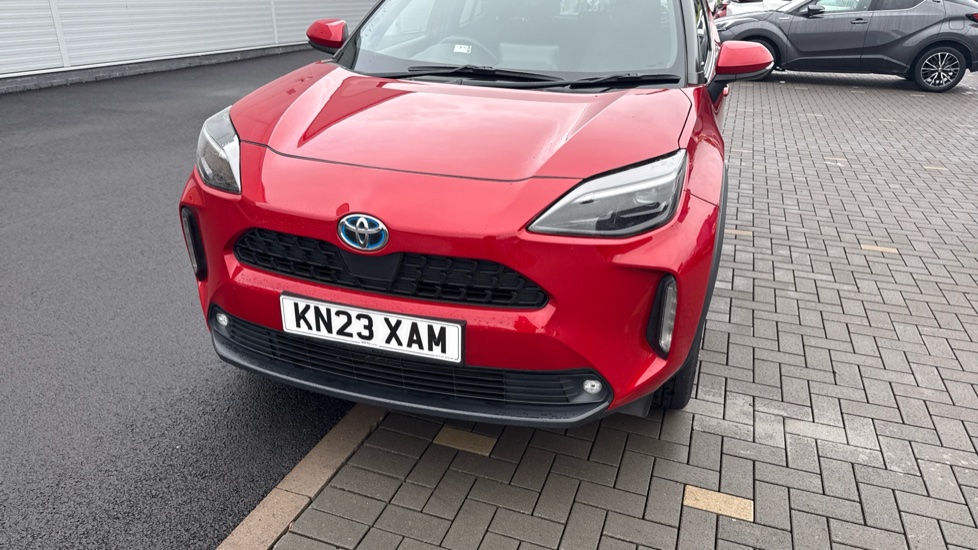 Toyota Yaris Cross 1.5 Hybrid Design 5dr CVT Hybrid Estate - Image 36