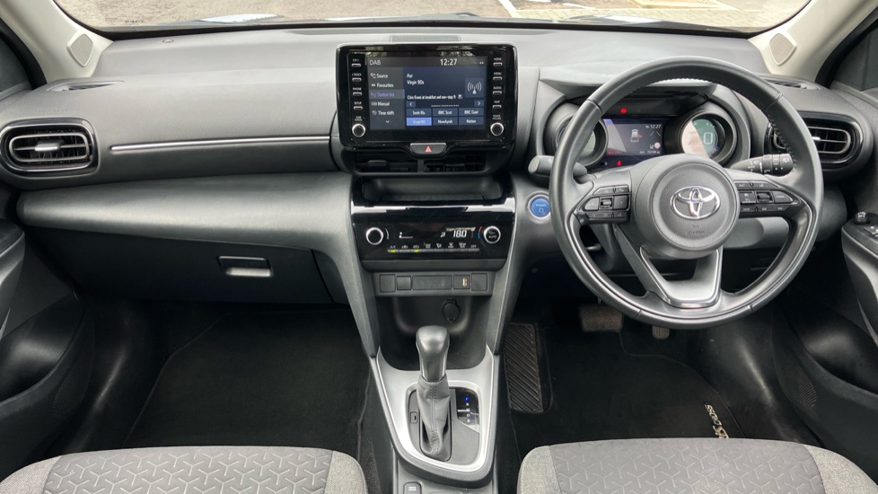 Toyota Yaris Cross 1.5 Hybrid Icon 5dr CVT Hybrid Estate - Image 6