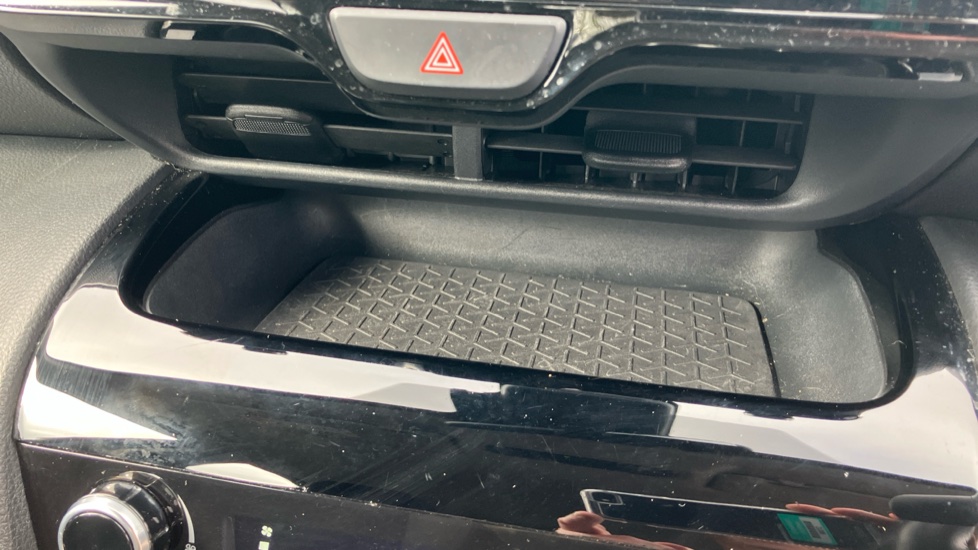 Toyota Yaris Cross 1.5 Hybrid Icon 5dr CVT Hybrid Estate - Image 30