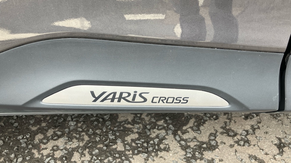 Toyota Yaris Cross 1.5 Hybrid Icon 5dr CVT Hybrid Estate - Image 46