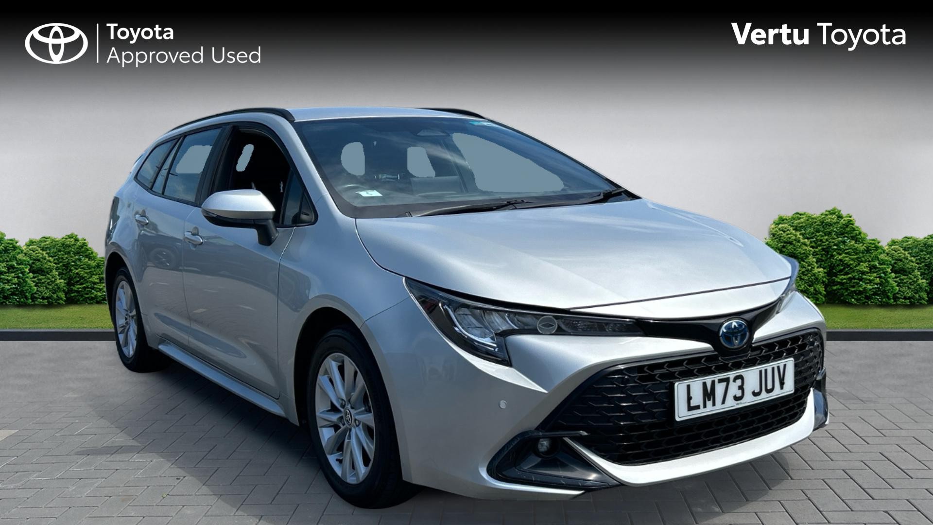 Toyota Corolla listing photo