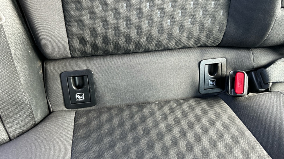 Toyota Corolla 1.8 Hybrid Icon 5dr CVT Hybrid Estate - Image 14