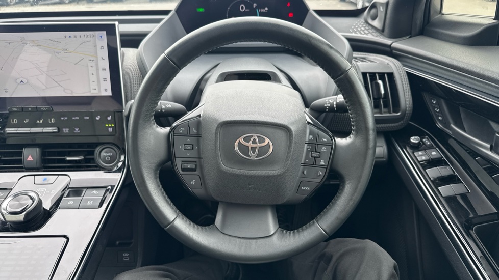 Toyota bZ4X 160kW Premiere Edition 71.4kWh 5dr Auto AWD Electric Hatchback - Image 10