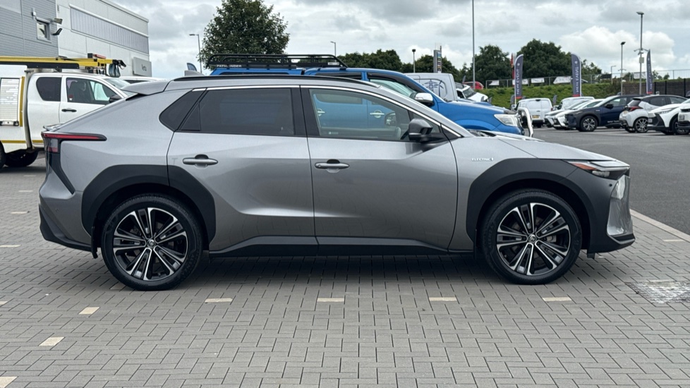 Toyota bZ4X 160kW Premiere Edition 71.4kWh 5dr Auto AWD Electric Hatchback - Image 23