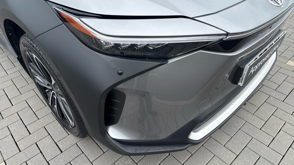 Toyota bZ4X 160kW Premiere Edition 71.4kWh 5dr Auto AWD Electric Hatchback - Image 51