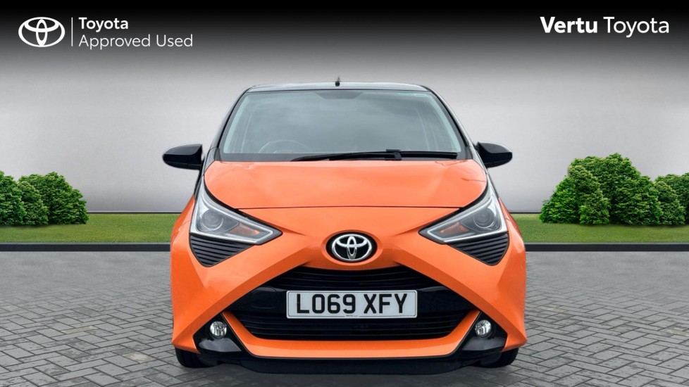 Toyota Aygo 1.0 VVT-i X-Cite 5 5dr x-shift Petrol Hatchback - Image 22