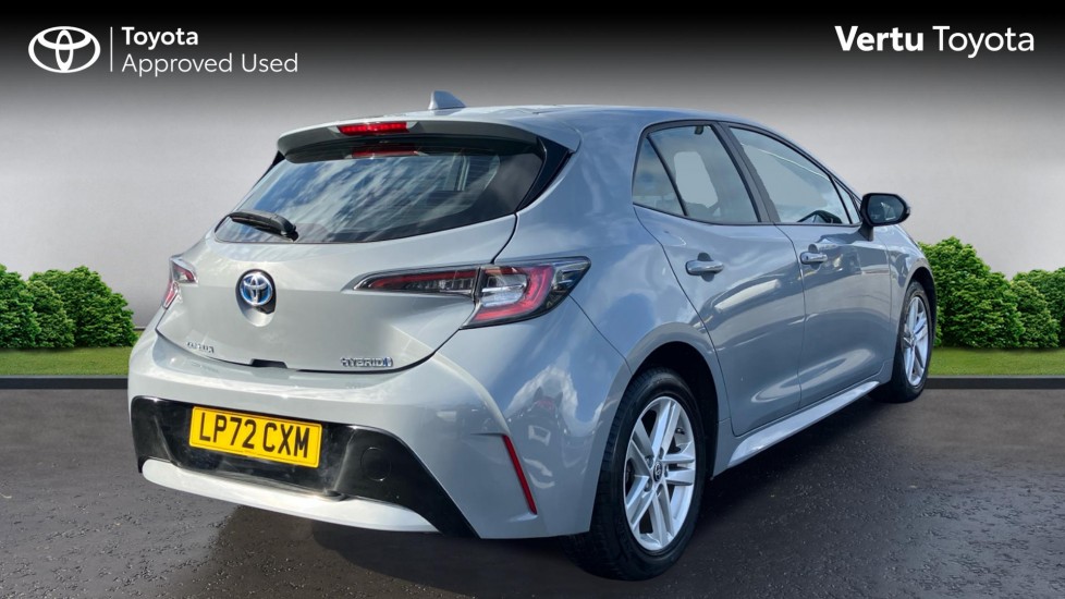 Toyota Corolla 1.8 VVT-i Hybrid Icon 5dr CVT Hybrid Hatchback - Image 2