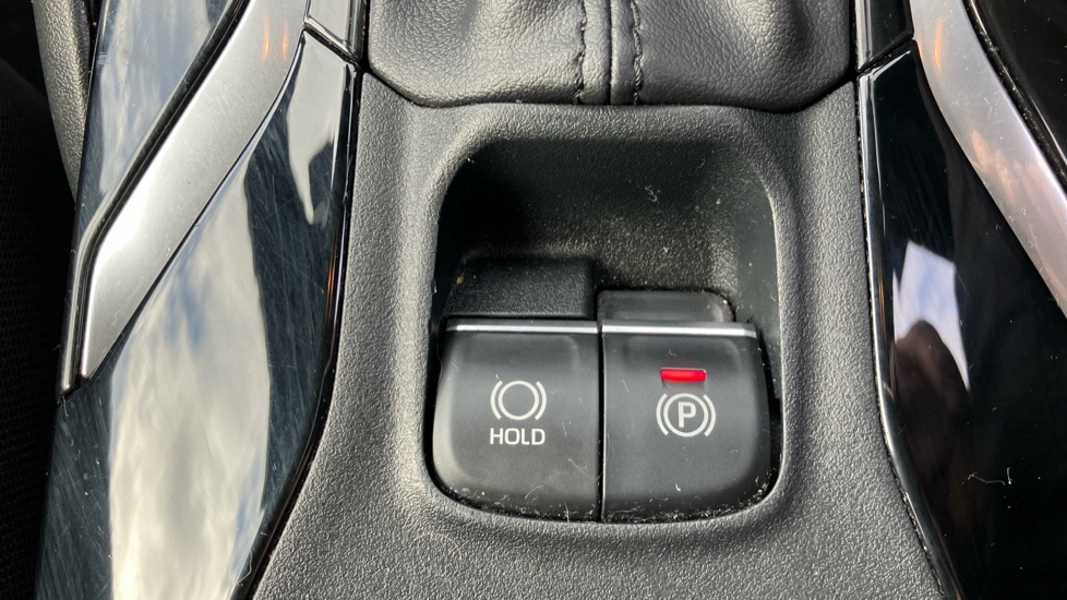 Toyota Corolla 1.8 VVT-i Hybrid Icon 5dr CVT Hybrid Hatchback - Image 40