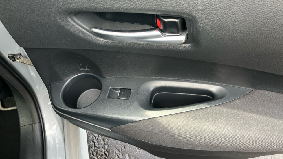 Toyota Corolla 1.8 VVT-i Hybrid Icon 5dr CVT Hybrid Hatchback - Image 45