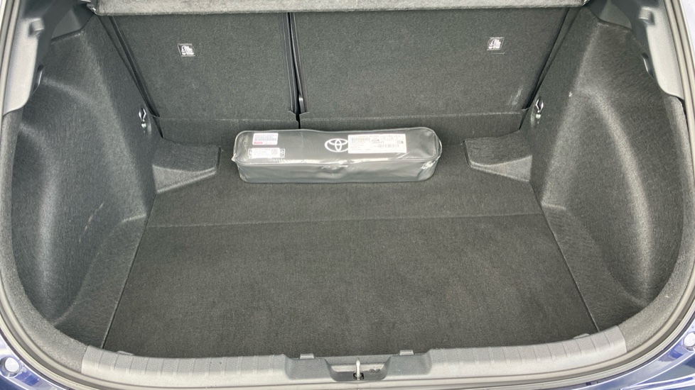 Toyota Corolla 1.8 Hybrid GR Sport 5dr CVT Hybrid Hatchback - Image 13