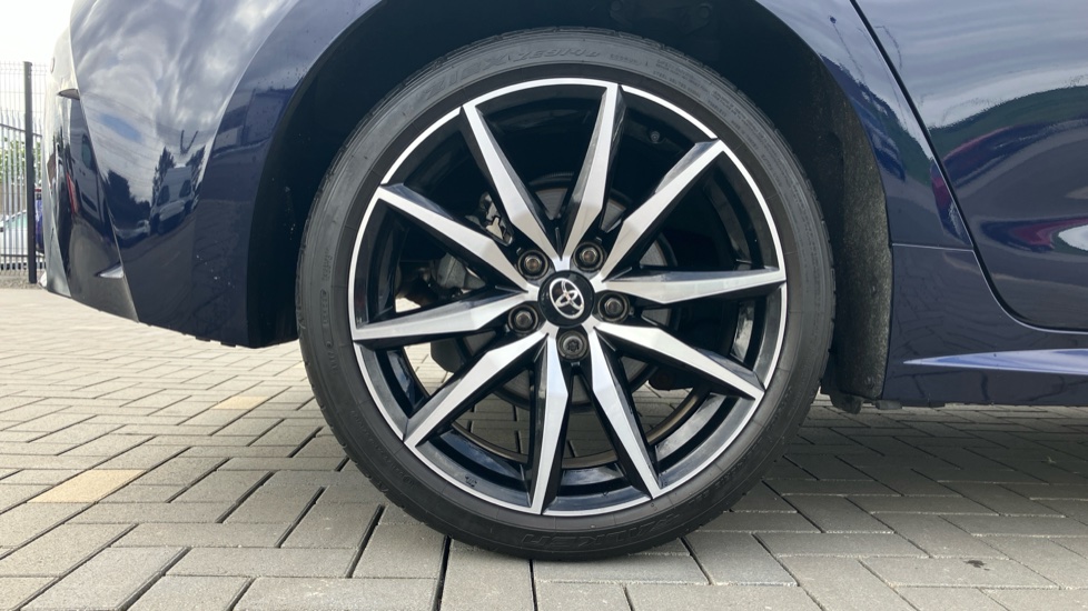 Toyota Corolla 1.8 Hybrid GR Sport 5dr CVT Hybrid Hatchback - Image 25
