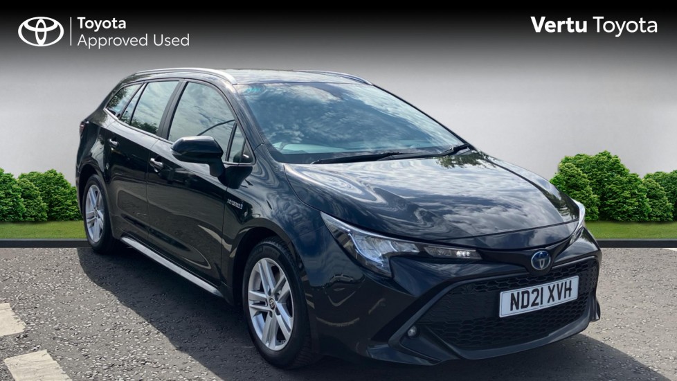 Toyota Corolla 2.0 VVT-i Hybrid Icon Tech 5dr CVT Hybrid Estate - Image 1