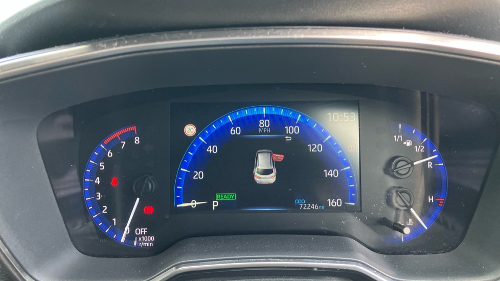 Toyota Corolla 2.0 VVT-i Hybrid Icon Tech 5dr CVT Hybrid Estate - Image 11