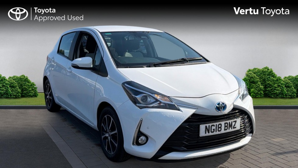 Toyota Yaris 1.5 Hybrid Icon Tech 5dr CVT Hybrid Hatchback - Image 1