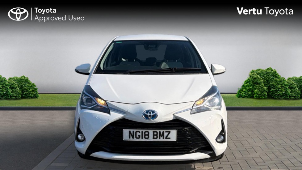 Toyota Yaris 1.5 Hybrid Icon Tech 5dr CVT Hybrid Hatchback - Image 22