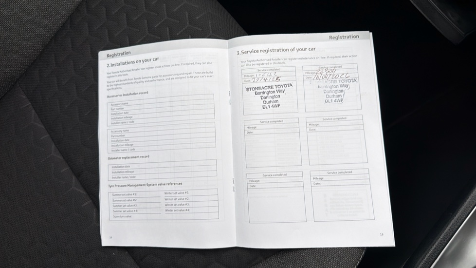 Toyota Yaris Cross 1.5 Hybrid Icon 5dr CVT Hybrid Estate - Image 27