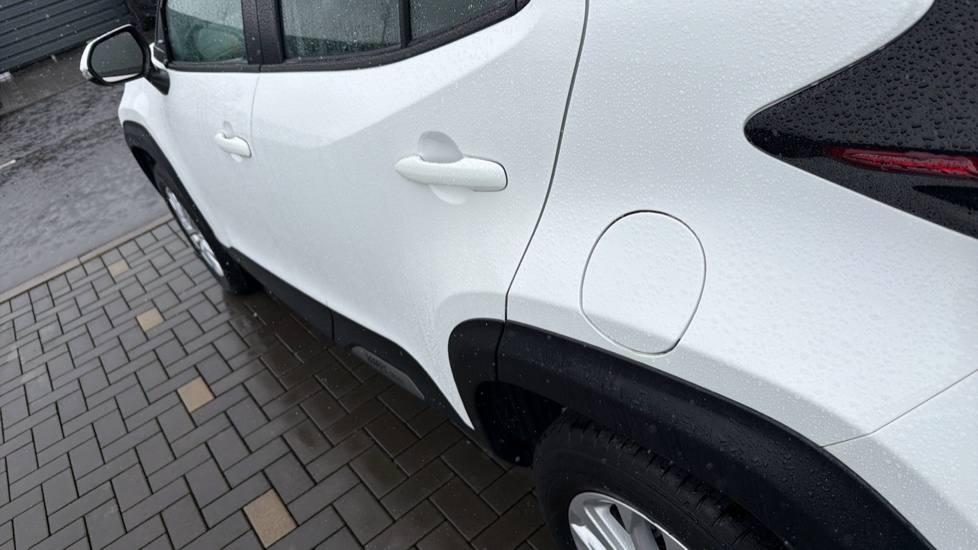 Toyota Yaris Cross 1.5 Hybrid Icon 5dr CVT Hybrid Estate - Image 51