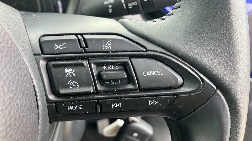 Toyota Aygo X 1.0 VVT-i Edge 5dr Auto Petrol Hatchback - Image 41