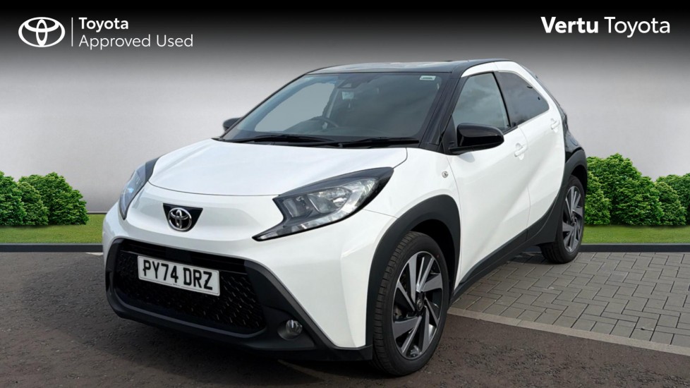 Toyota Aygo X 1.0 VVT-i Edge 5dr Petrol Hatchback - Image 3