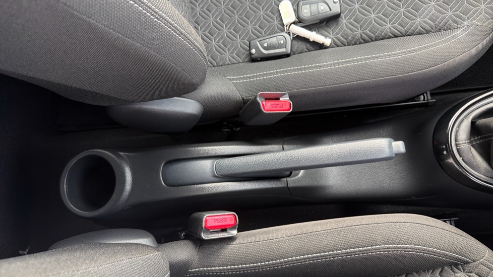 Toyota Aygo X 1.0 VVT-i Edge 5dr Petrol Hatchback - Image 36