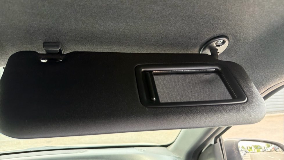 Toyota Aygo X 1.0 VVT-i Edge 5dr Petrol Hatchback - Image 37