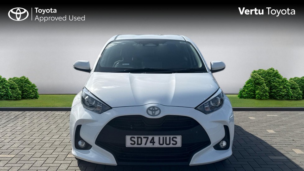 Toyota Yaris 1.5 Hybrid Icon 5dr CVT Hybrid Hatchback - Image 22