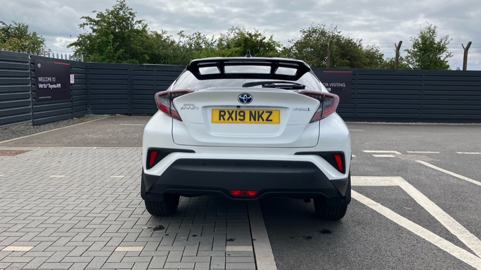Toyota C-HR 1.8 Hybrid Dynamic 5dr CVT Hybrid Hatchback - Image 26