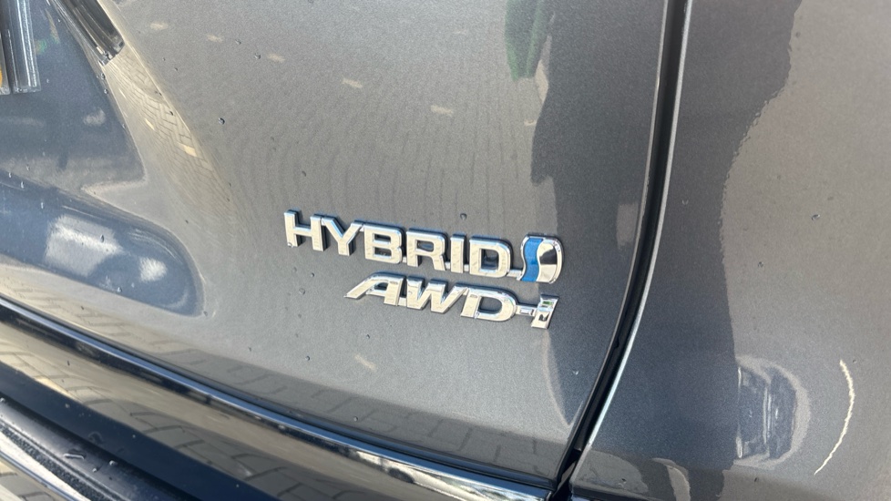 Toyota RAV4 2.5 VVT-i Hybrid Dynamic 5dr CVT Hybrid Estate - Image 61
