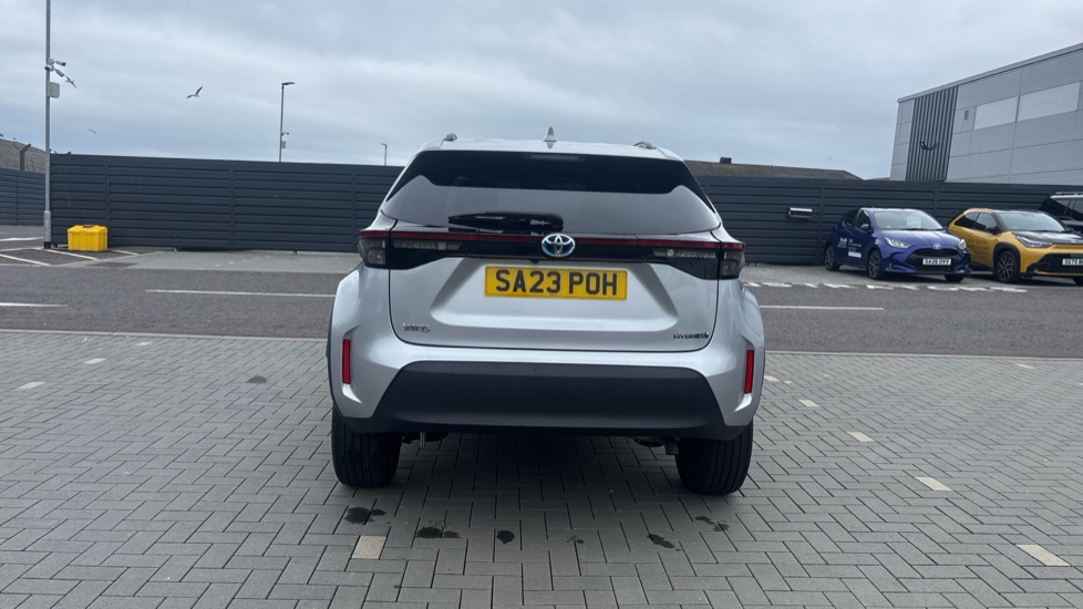 Toyota Yaris Cross 1.5 Hybrid Design 5dr CVT Hybrid Estate - Image 26