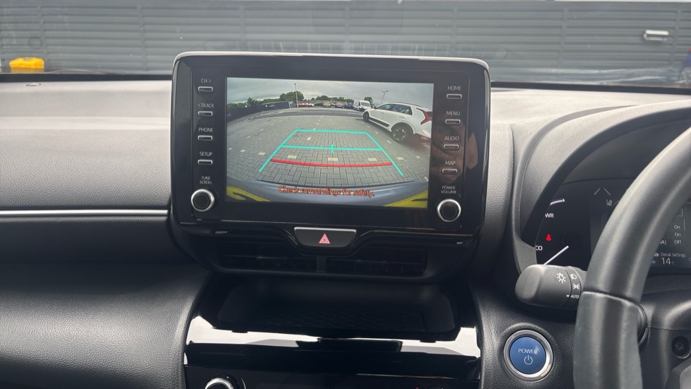 Toyota Yaris Cross 1.5 Hybrid Design 5dr CVT Hybrid Estate - Image 40