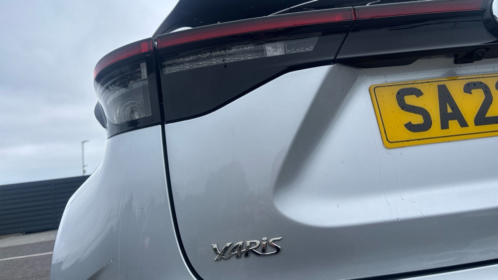 Toyota Yaris Cross 1.5 Hybrid Design 5dr CVT Hybrid Estate - Image 54