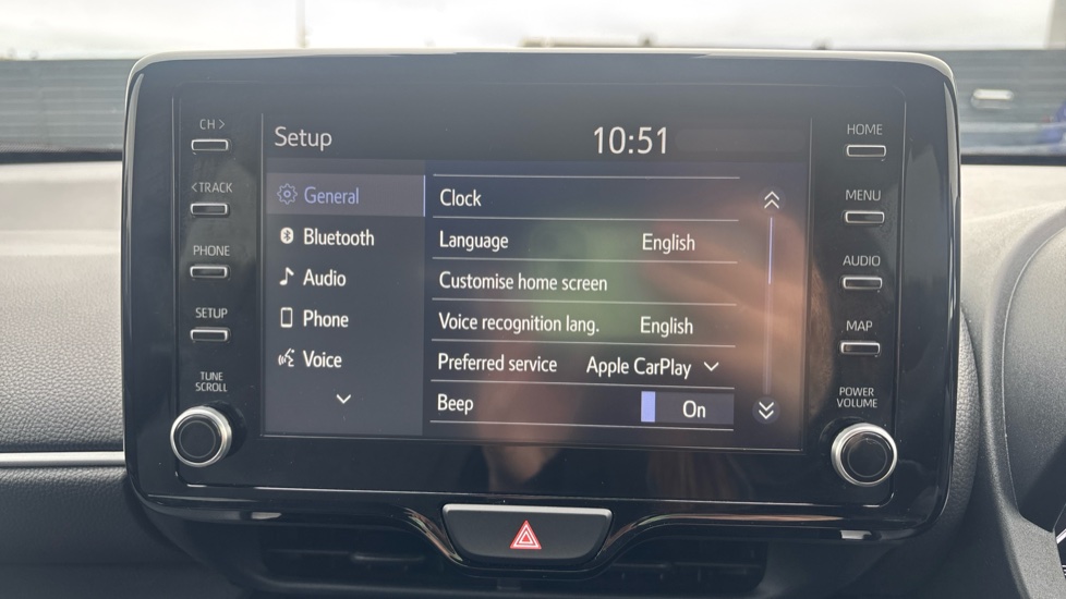 Toyota Yaris Cross 1.5 Hybrid Design 5dr CVT Hybrid Estate - Image 57