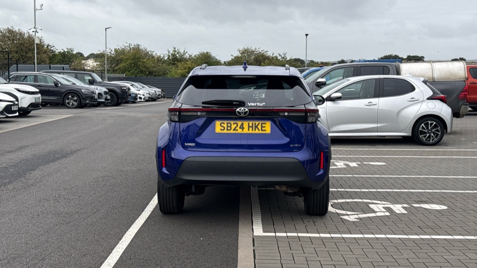 Toyota Yaris Cross 1.5 Hybrid Design 5dr CVT Hybrid Estate - Image 26