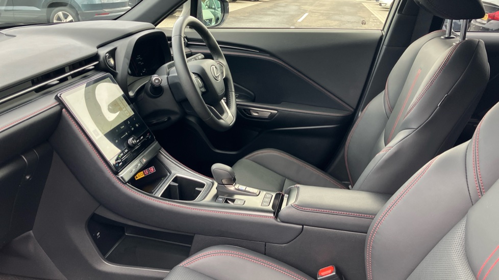 Lexus LBX 1.5 Premium Plus 5dr E-CVT Hybrid Hatchback - Image 5