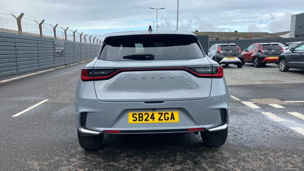 Lexus LBX 1.5 Premium Plus 5dr E-CVT Hybrid Hatchback - Image 26
