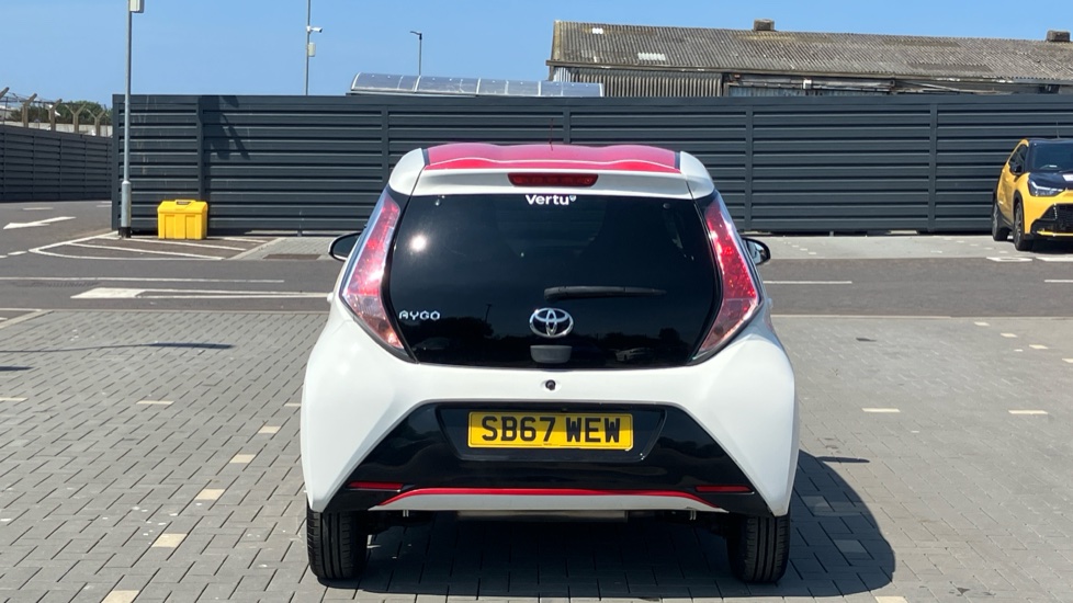 Toyota Aygo 1.0 VVT-i X-Press 5dr x-shift Petrol Hatchback - Image 26