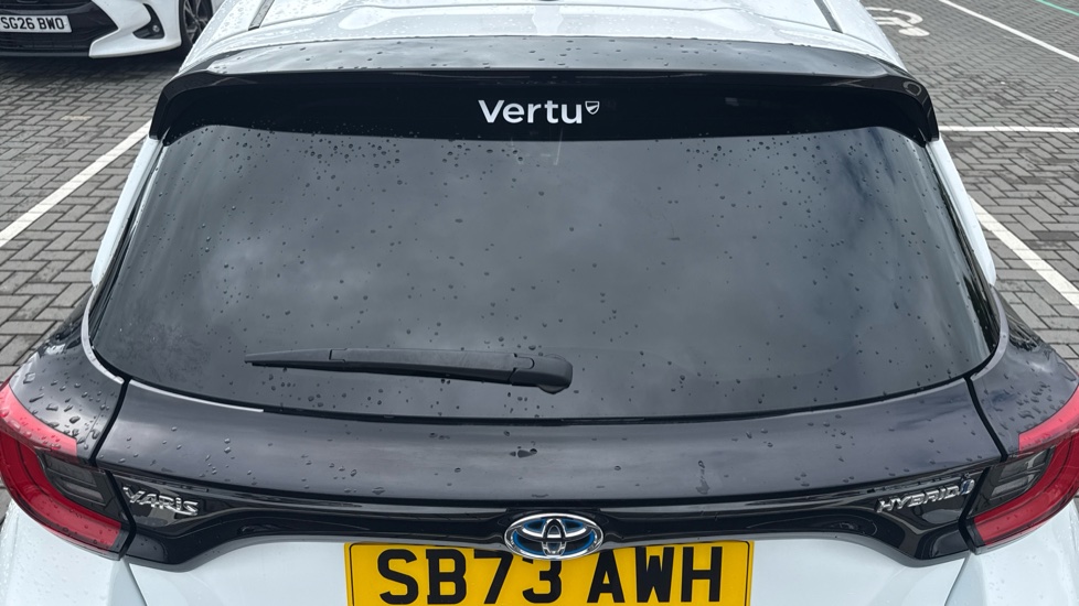 Toyota Yaris 1.5 Hybrid Design 5dr CVT Hybrid Hatchback - Image 31