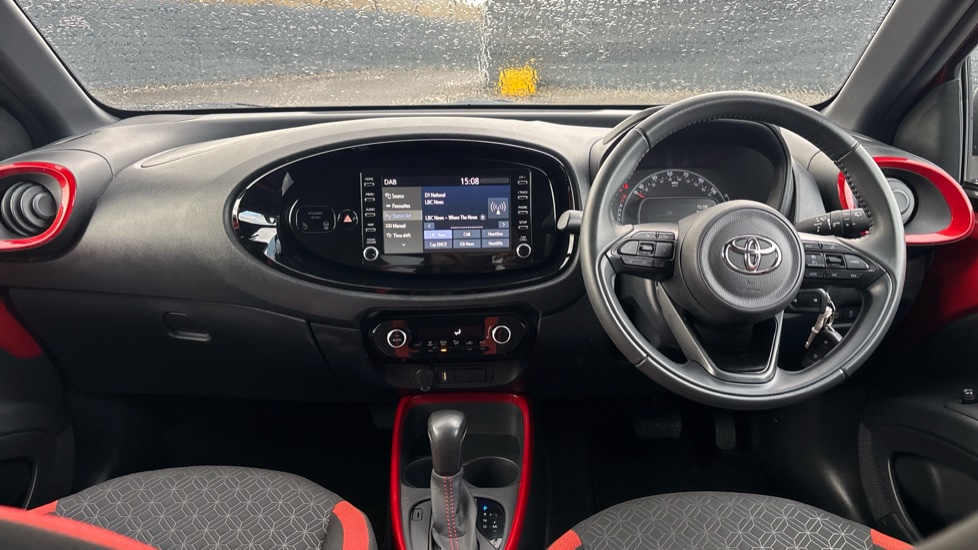 Toyota Aygo X 1.0 VVT-i Edge 5dr Auto Petrol Hatchback - Image 6