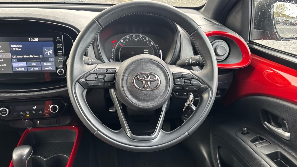 Toyota Aygo X 1.0 VVT-i Edge 5dr Auto Petrol Hatchback - Image 7