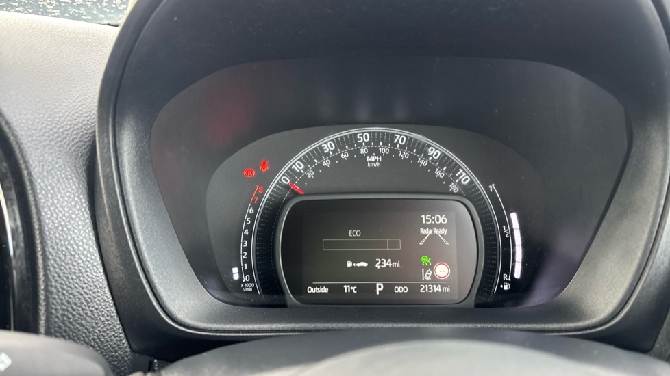 Toyota Aygo X 1.0 VVT-i Edge 5dr Auto Petrol Hatchback - Image 11