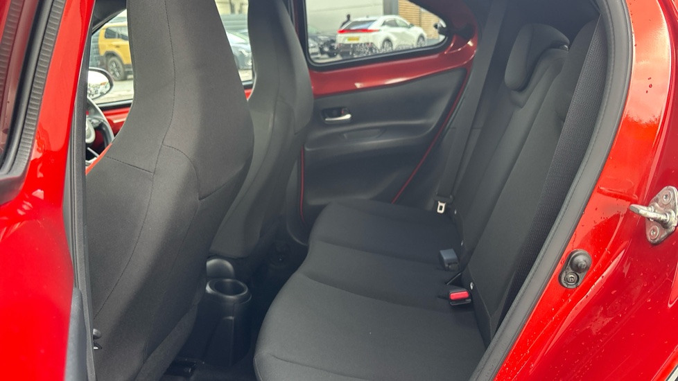 Toyota Aygo X 1.0 VVT-i Edge 5dr Auto Petrol Hatchback - Image 15