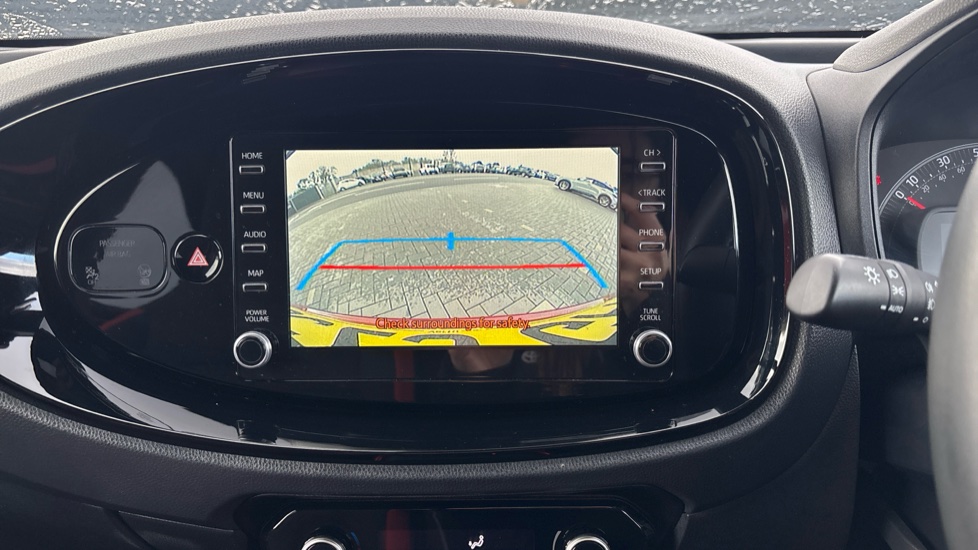 Toyota Aygo X 1.0 VVT-i Edge 5dr Auto Petrol Hatchback - Image 60