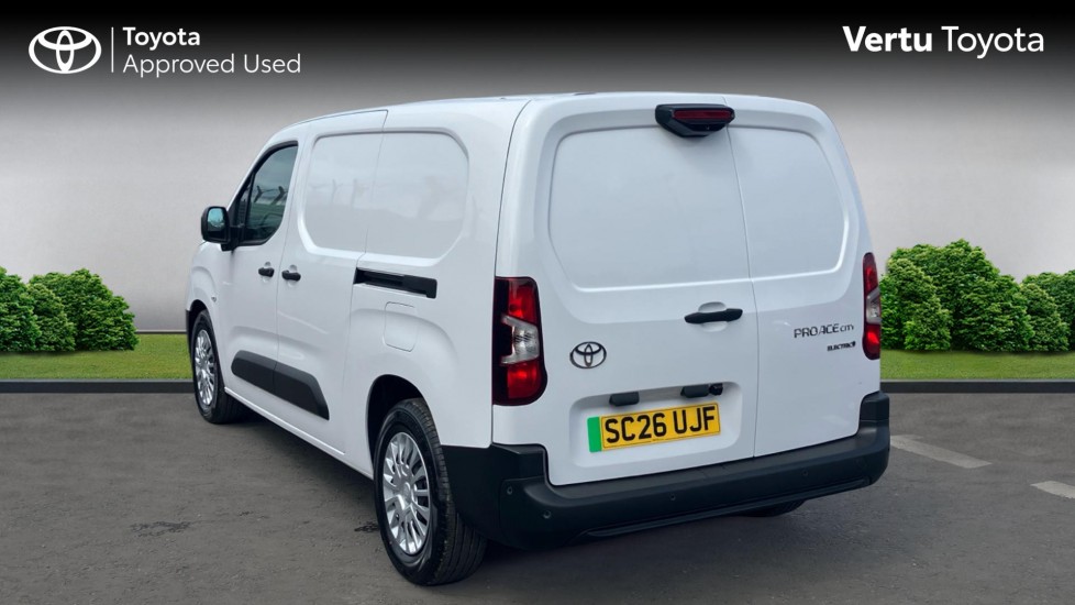Toyota Proace City L2 Electric Icon Van 50kWh Auto - Image 4