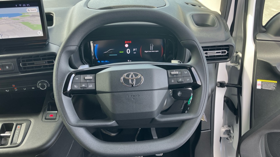 Toyota Proace City L2 Electric Icon Van 50kWh Auto - Image 10